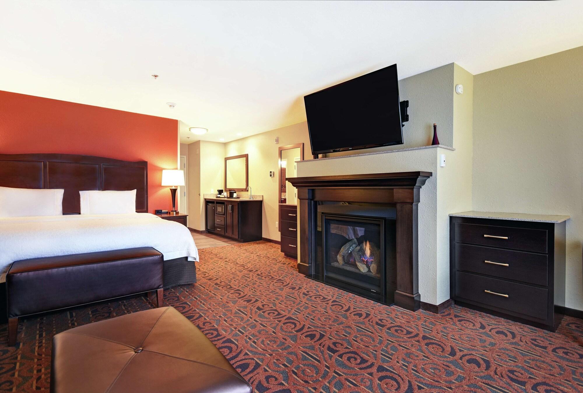 Hampton Inn & Suites Milwaukee/Franklin Franklin  Exterior photo